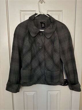 East 5th Gray Plaid Short Blazer with Rounded Collar